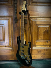 Load image into Gallery viewer, 2007 HSS Fender American Deluxe Stratocaster with Rosewood Fretboard Montego Black