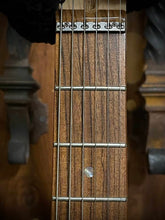 Load image into Gallery viewer, 2007 HSS Fender American Deluxe Stratocaster with Rosewood Fretboard Montego Black