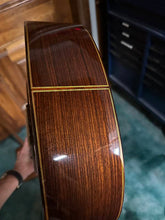 Load image into Gallery viewer, Francisco Esteve GR11