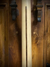 Load image into Gallery viewer, 2007 HSS Fender American Deluxe Stratocaster with Rosewood Fretboard Montego Black