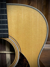 Load image into Gallery viewer, 2015 Martin OM-28 Authentic 1931 Adi Top/ Madagascar Rosewood Back & Sides (BINDING ISSUE Read Description)