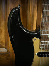 Load image into Gallery viewer, 2007 HSS Fender American Deluxe Stratocaster with Rosewood Fretboard Montego Black