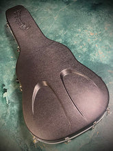 Load image into Gallery viewer, 2023 Martin Standard Series OM-28 Sitka/ EIRW