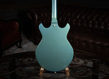 Load image into Gallery viewer, V RARE Gibson Melody Maker D with Vibrola 1965/1966 Pelham Blue (Video Demo) Ultra Light Weight!!