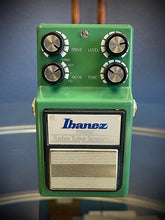 Load image into Gallery viewer, Ibanez TS9DX Turbo Tube Screamer Near Mint- Made In Japan