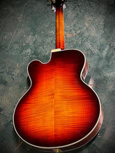 Load image into Gallery viewer, 1998 Mark Campellone Deluxe 17"s Sunburst