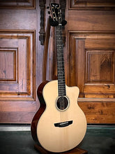Load image into Gallery viewer, Goodall Jumbo Baritone AAA Adi & Cocobolo CJBC 2005