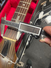 Load image into Gallery viewer, Gibson J-50 Deluxe 1973-1975 (VIDEO DEMO) OHSC