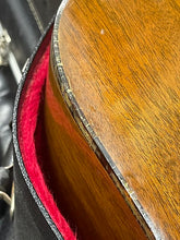 Load image into Gallery viewer, Gibson J-50 Deluxe 1973-1975 (VIDEO DEMO) OHSC
