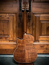 Load image into Gallery viewer, Vince DeFrancis #35 Sitka/ Highly Flamed Koa