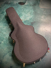 Load image into Gallery viewer, 2007 Eastman AR910CE Sun Burst