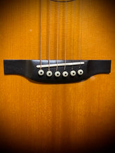 Load image into Gallery viewer, Bourgeois MS Custom (Martin Simpson) 2003 - Sun Burst - LR Baggs Equipped