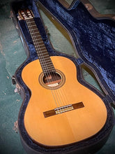 Load image into Gallery viewer, Manuel Contreras I Classical 1994 Brazilian and Sitka (Ex. Pepe Romero)