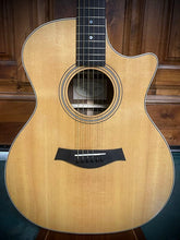 Load image into Gallery viewer, 2005 Taylor 414ce Sitka Top- Satin Ovangkol Back and Sides