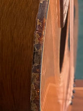 Load image into Gallery viewer, Gibson J-50 Deluxe 1973-1975 (VIDEO DEMO) OHSC