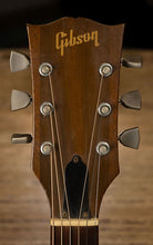 Load image into Gallery viewer, Gibson J-50 Deluxe 1973-1975 (VIDEO DEMO) OHSC