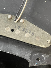 Load image into Gallery viewer, 1978 Fender Stratocaster (Natural) with Maple Fretboard