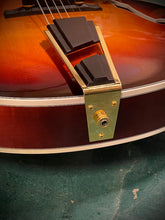 Load image into Gallery viewer, 1998 Mark Campellone Deluxe 17"s Sunburst