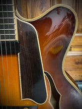 Load image into Gallery viewer, 2007 Eastman AR910CE Sun Burst