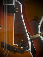 Load image into Gallery viewer, 1998 Mark Campellone Deluxe 17"s Sunburst