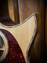 Load image into Gallery viewer, Vince DeFrancis #35 Sitka/ Highly Flamed Koa