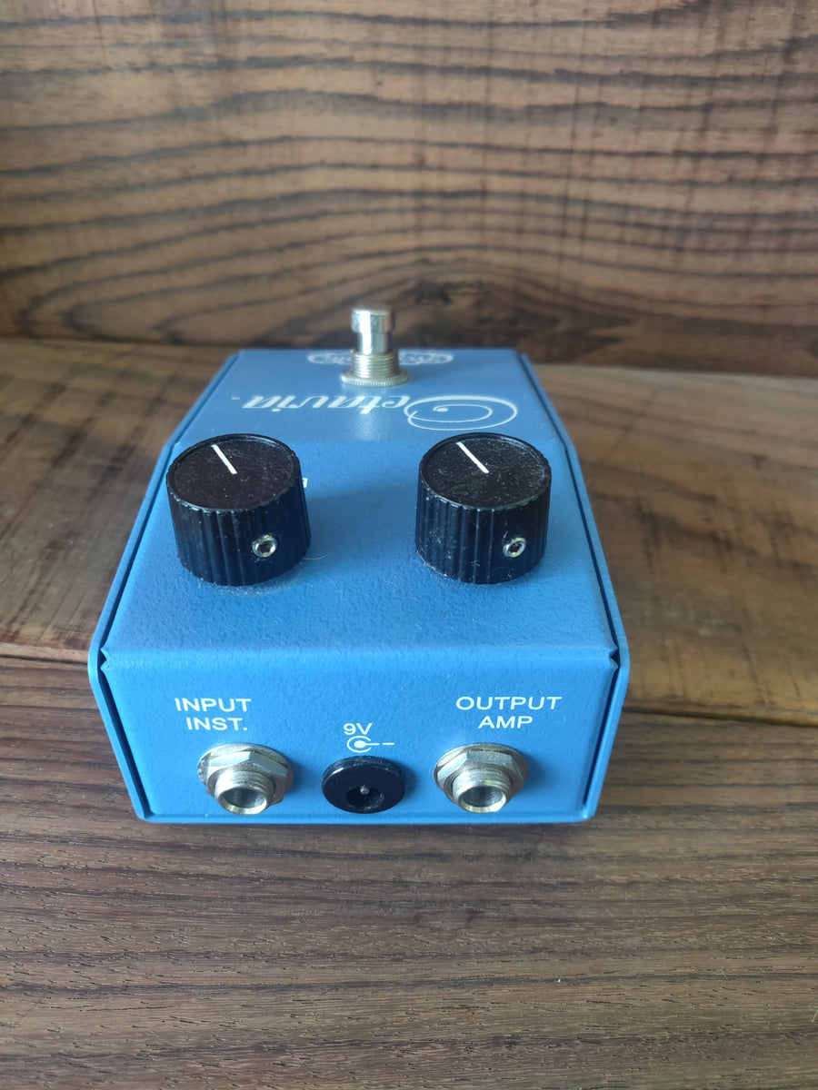 Chicago Iron Tycobrahe Octavia SE Special Edition Fuzz Pedal : Amazon.ca:  Musical Instruments, Stage & Studio