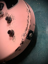 Load image into Gallery viewer, Rock N Roll Relics Thunders DC 2022 - Shell Pink (Medium Aged)