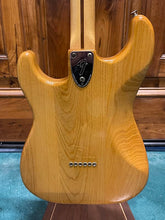 Load image into Gallery viewer, 1978 Fender Stratocaster (Natural) with Maple Fretboard