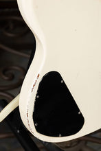 Load image into Gallery viewer, Gibson SG Junior "Large Guard" with Vibrola 1967 Polaris White