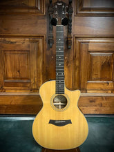 Load image into Gallery viewer, 2005 Taylor 414ce Sitka Top- Satin Ovangkol Back and Sides