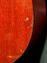 Load image into Gallery viewer, Martin R-18T Tenor 1934 (RARE)(VIDEO DEMO)