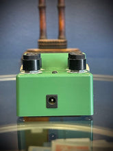 Load image into Gallery viewer, Ibanez TS9DX Turbo Tube Screamer Near Mint- Made In Japan