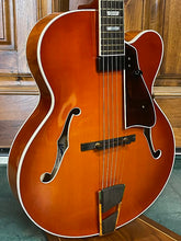 Load image into Gallery viewer, Mark Campellone Standard Series Custom 17" 2002 - Amber Burst