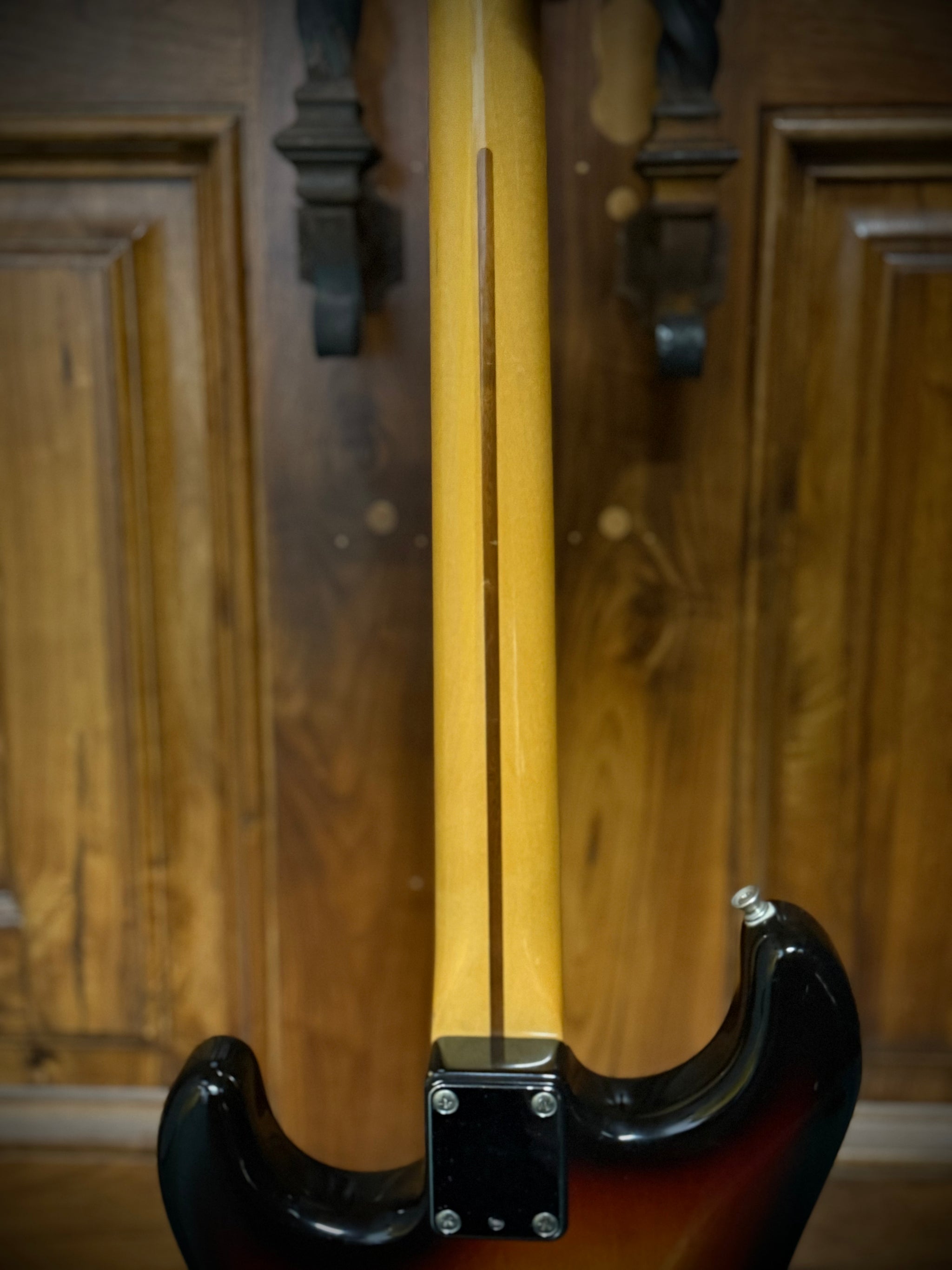 1986 Fender Strat ST-562 S1 Tremolo/ Rosewood Fretboard/ MIJ/ SCN Pick