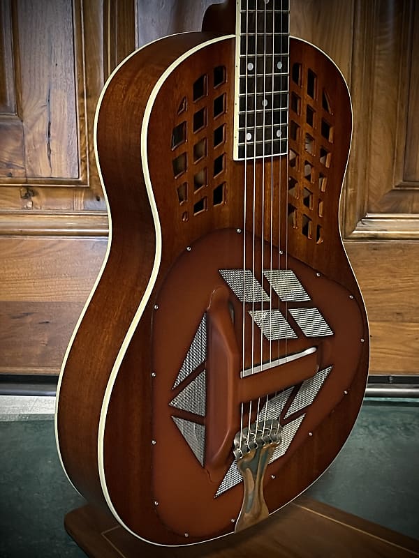 National Baritone M1 Tricone  2010 - Satin Mahogany Round Neck