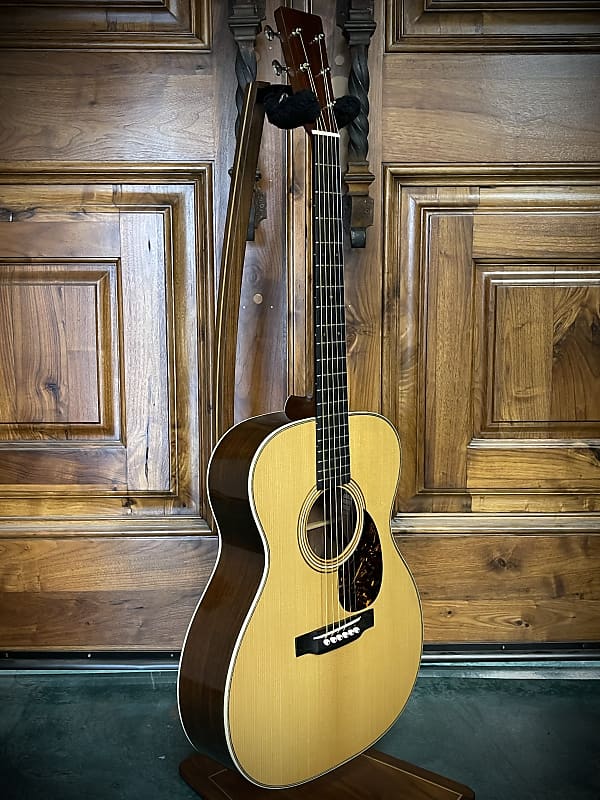 2015 Martin OM-28 Authentic 1931 Adi Top/ Madagascar Rosewood Back & S