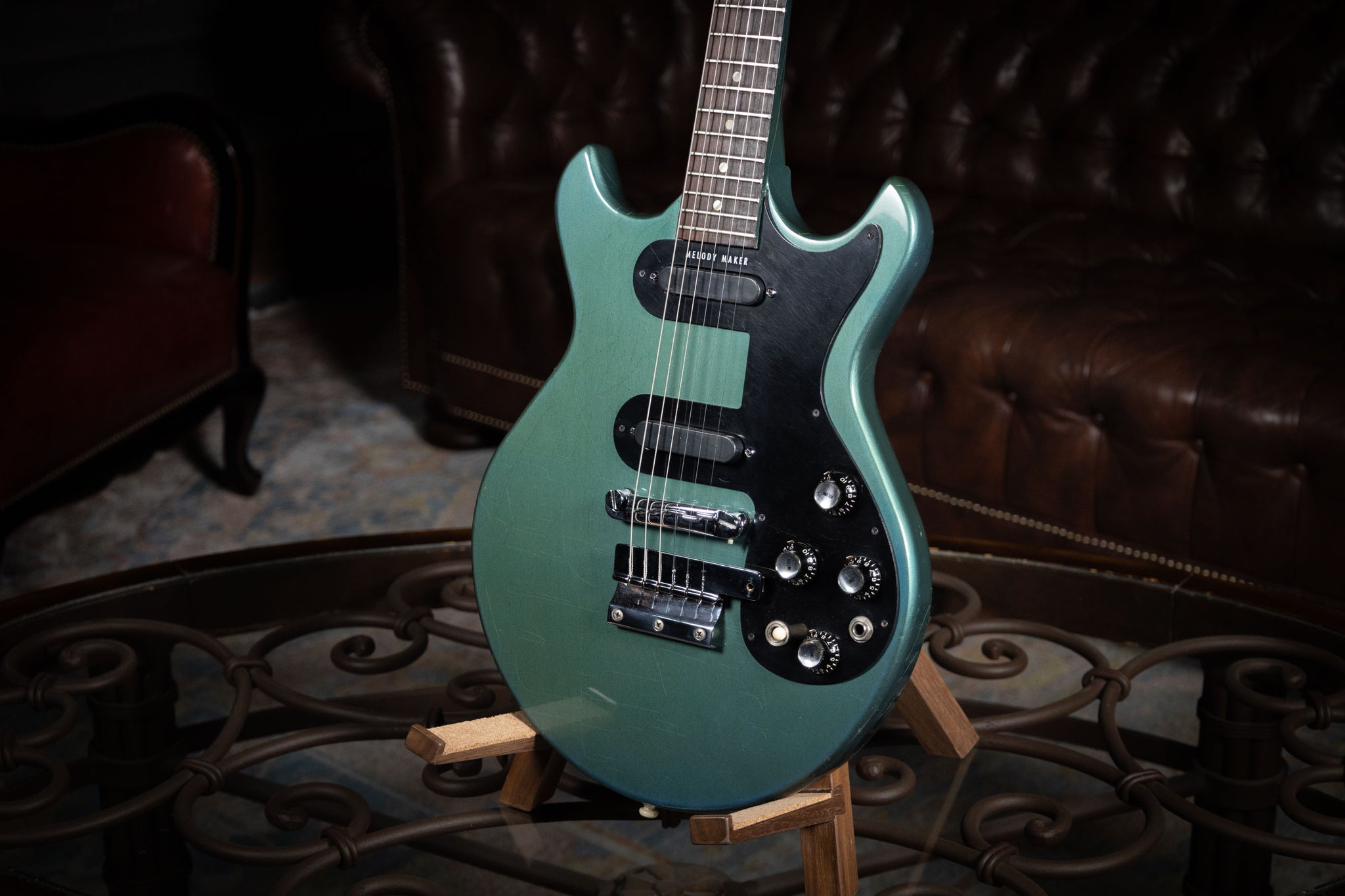 V RARE Gibson Melody Maker D with Vibrola 1965/1966 Pelham Blue (Video