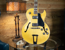Load image into Gallery viewer, Gibson ES-175D 1979 Natural /  Collectors Condition!

