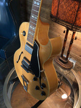 Load image into Gallery viewer, 1977 Gibson ES-175D &quot;Norlin Era&quot; (1970 - 1985)
