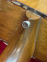 Load image into Gallery viewer, Gibson J-50 Deluxe 1973-1975 (VIDEO DEMO) OHSC
