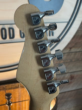 Load image into Gallery viewer, 1983 Fender Elite Stratocaster (VERY RARE) &#39;BLUE STRATOBURST&#39;
