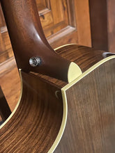 Load image into Gallery viewer, 2009 Breedlove American Series C25/CRe H (Cedar/ Rosewood/ Herring Bone)LR Baggs PUP
