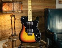 Load image into Gallery viewer, Fender Telecaster Deluxe 1972 - 1981 Sunburst
