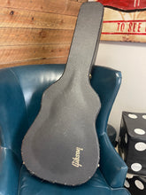 Load image into Gallery viewer, Gibson ES-175D 1979 Natural /  Collectors Condition!
