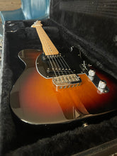 Load image into Gallery viewer, G&amp;L USA ASAT Special 3-Tone Sunburst w/ Maple Fretboard, Black Pickguard 2016
