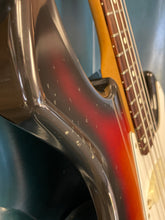 Load image into Gallery viewer, RARE MIJ Fender Performer Bass 1986 Brown Sunburst
