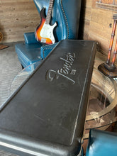 Load image into Gallery viewer, RARE MIJ Fender Performer Bass 1986 Brown Sunburst
