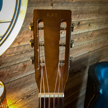 Load image into Gallery viewer, Kay L7000 1960‚Äôs Natural bear claw Sitka top
