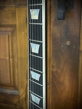 Load image into Gallery viewer, Eastman SB59/v-BK Solid Body Single Cutaway 2021 - Black Varnish
