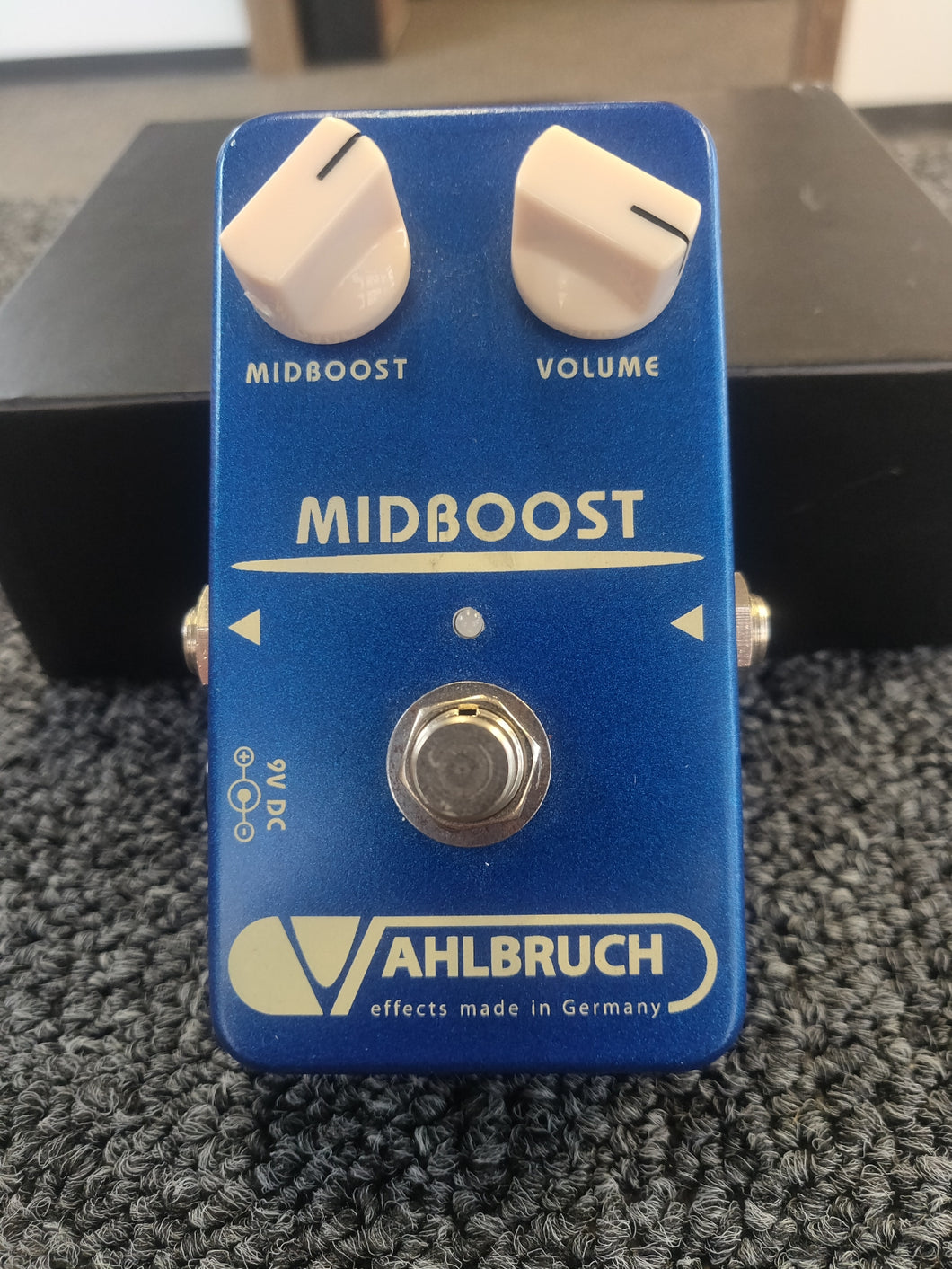 Vahlbruch Mid Boost 2010's Blue W/White Font